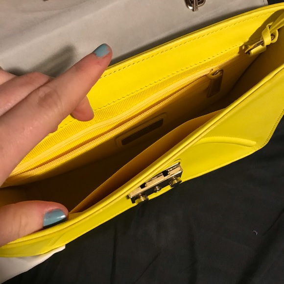 Furla crossbody purse - Picture 4 of 7